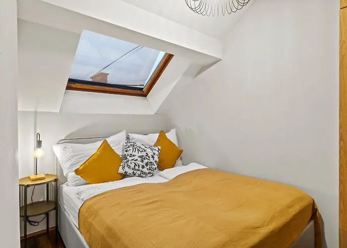 Long Term - 1br Near Stadthalle *